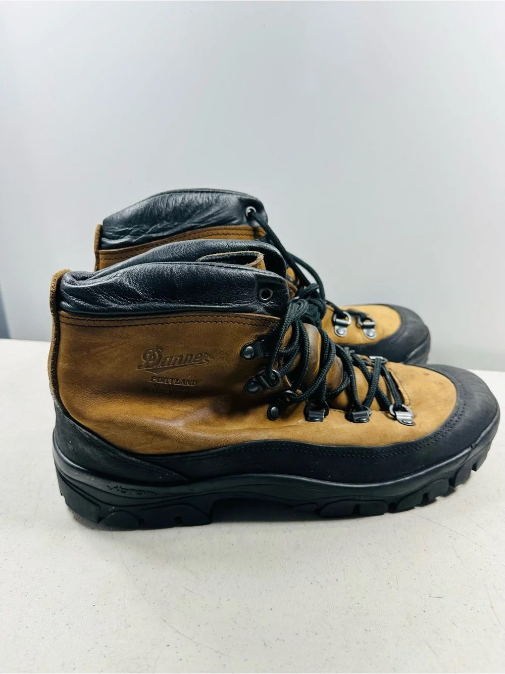 Danner Mountain Combat Hiker Boots Model 43513X Mens Size 11R